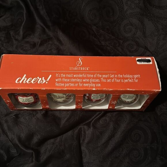 Starstruck set of 4 stemless wine glasses  Santa themed - Picture 2 of 8